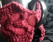 Cabled Mug Cozy in Cranberry Wool