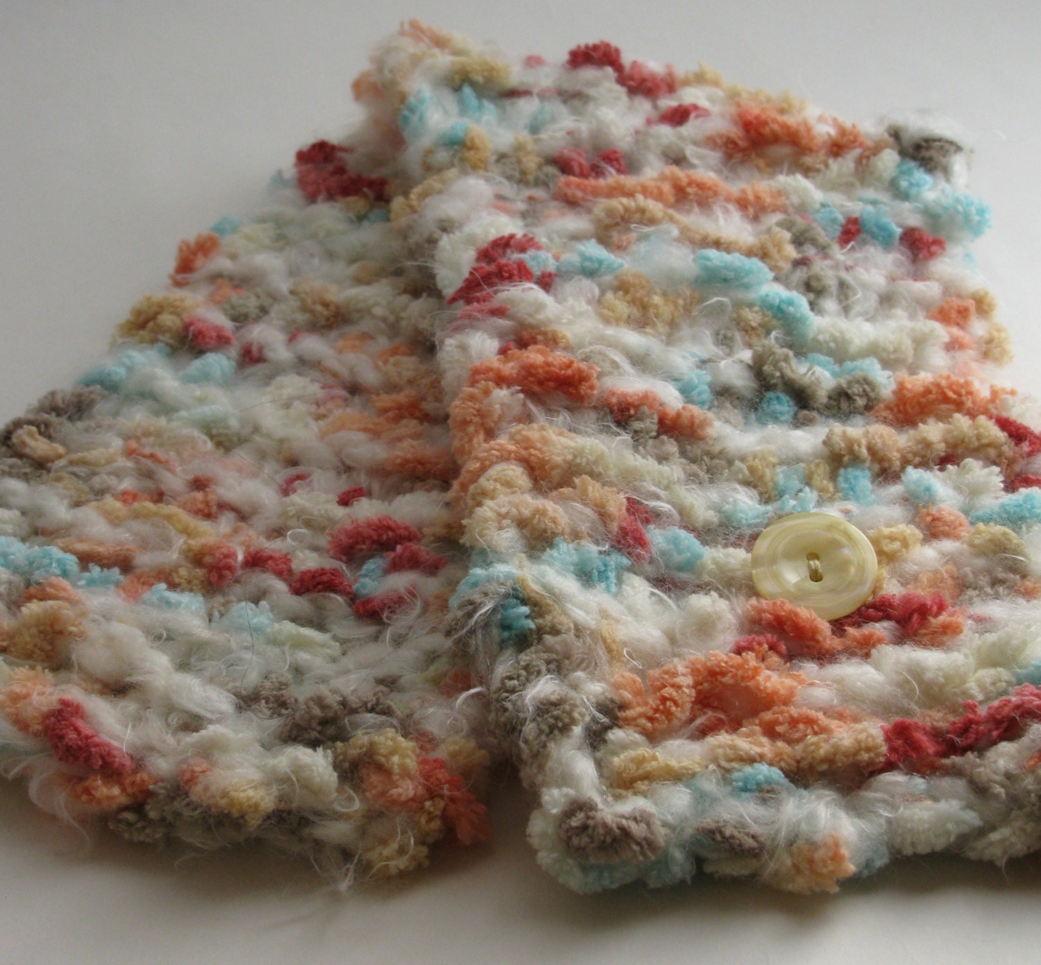 PUEBLO hand knit scarflette