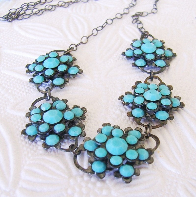 Turquoise Crystal Flower Necklace