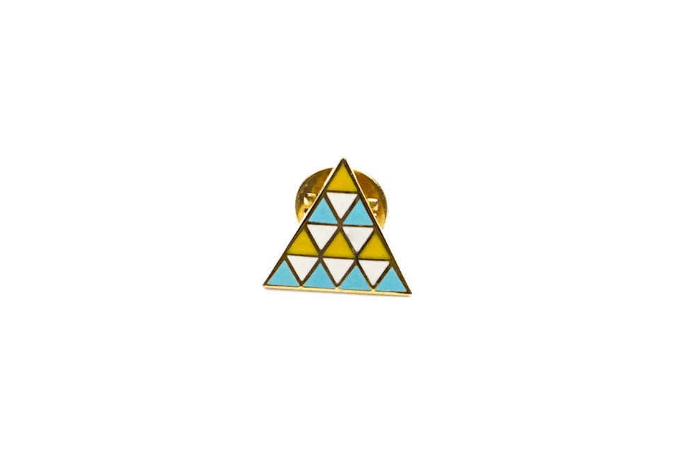 Brooch Geometric Enamel triangles pattern inspired by navajo south western