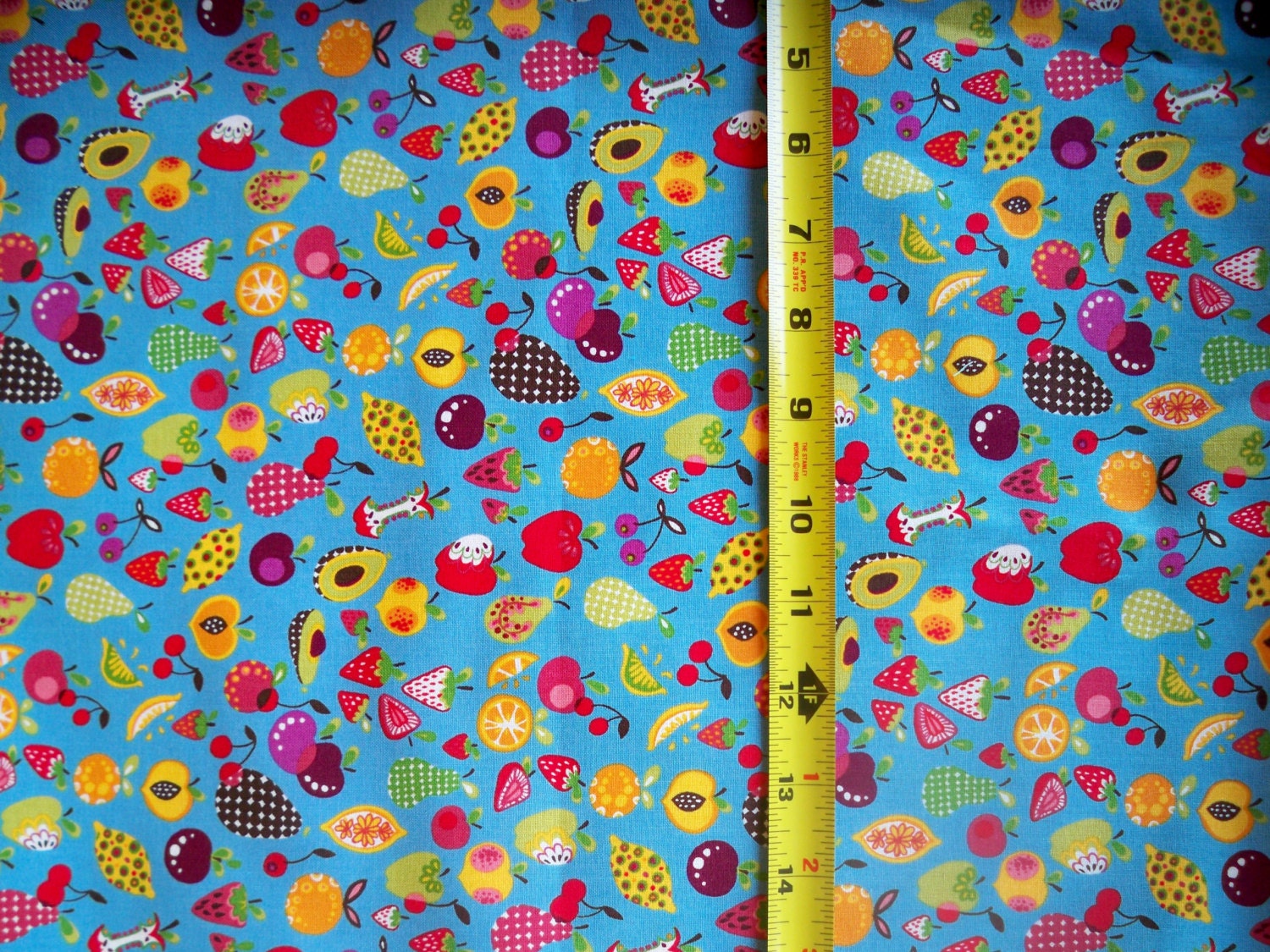Fabric FQ or More        Willow Berries Alexander Henery