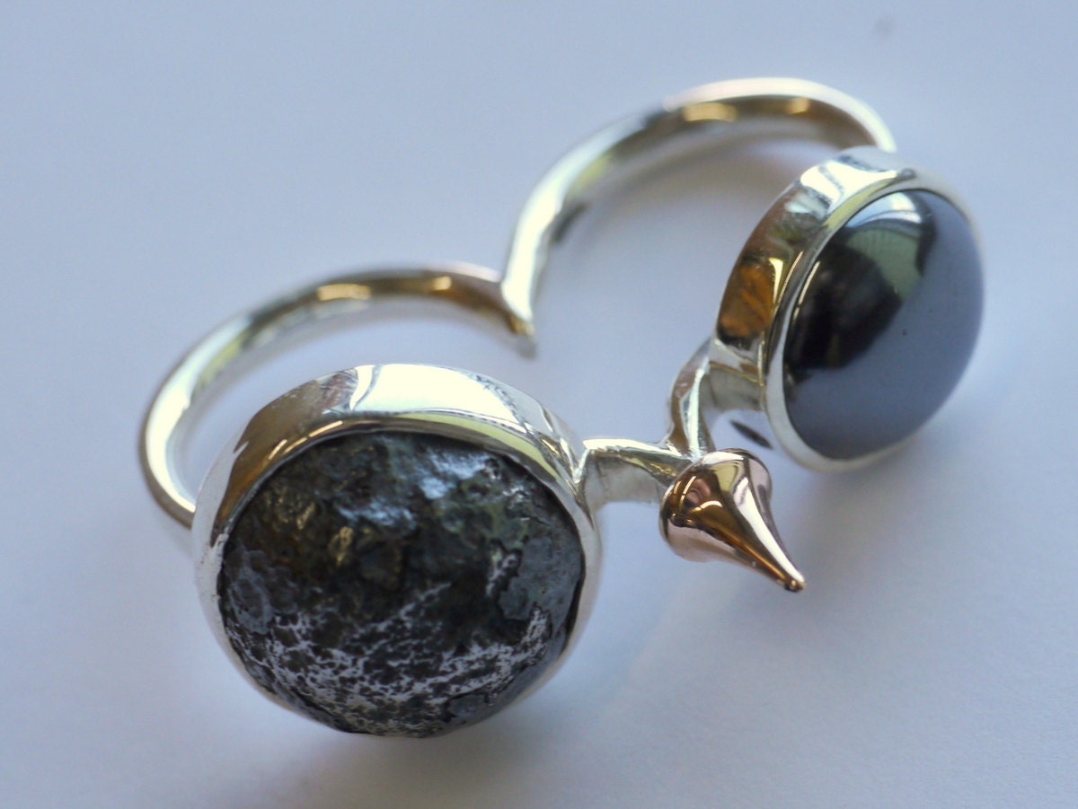 Sphynx - Traditional Scottish Two-Finger Ring