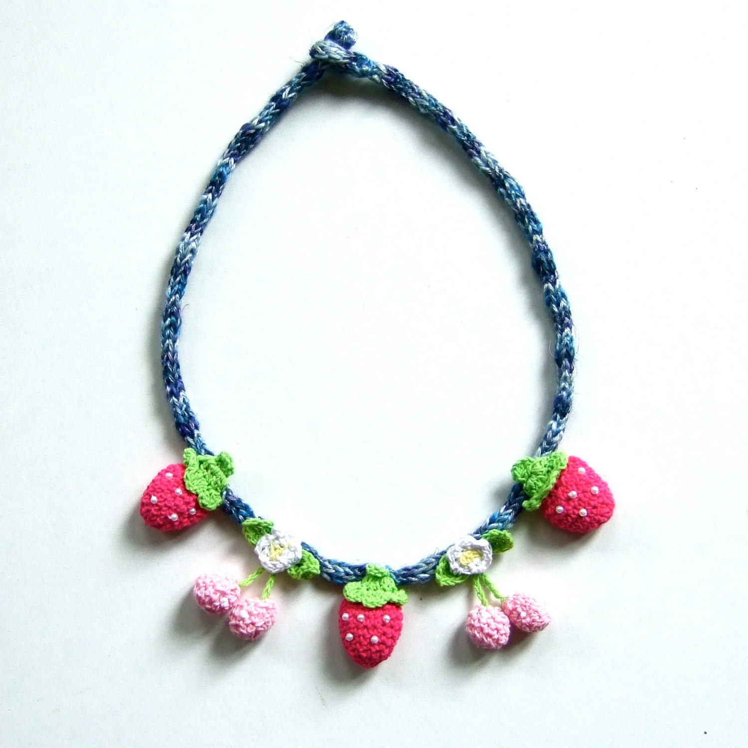 crochet necklace