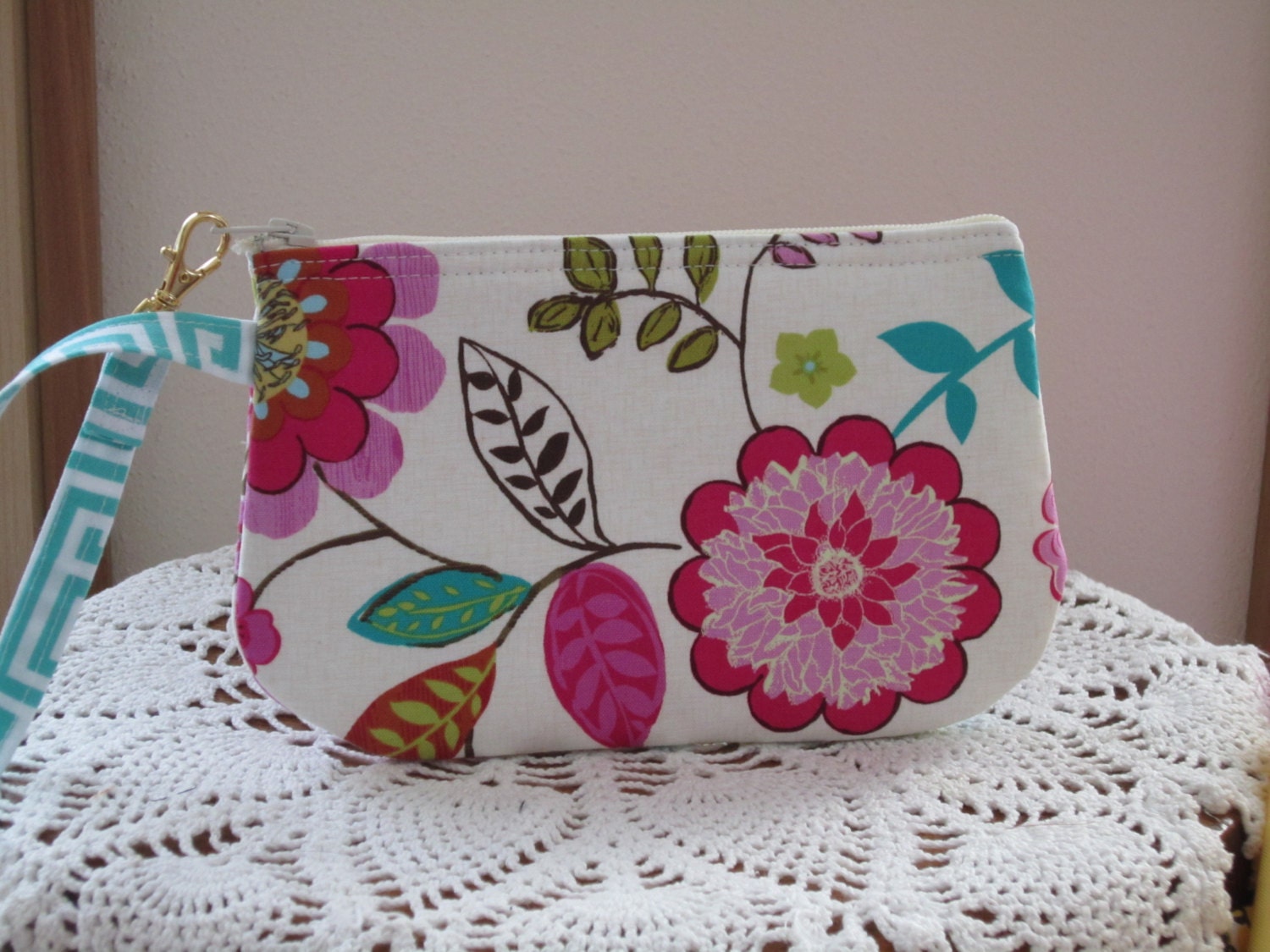 Clutch Wristlet Zipper Gadget Pouch Smart Phone Bag
