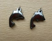 2 HEMATITE DOLPHIN PENDANT  20mm