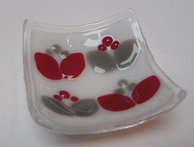 Fused glass trinket dish free shipping UK
