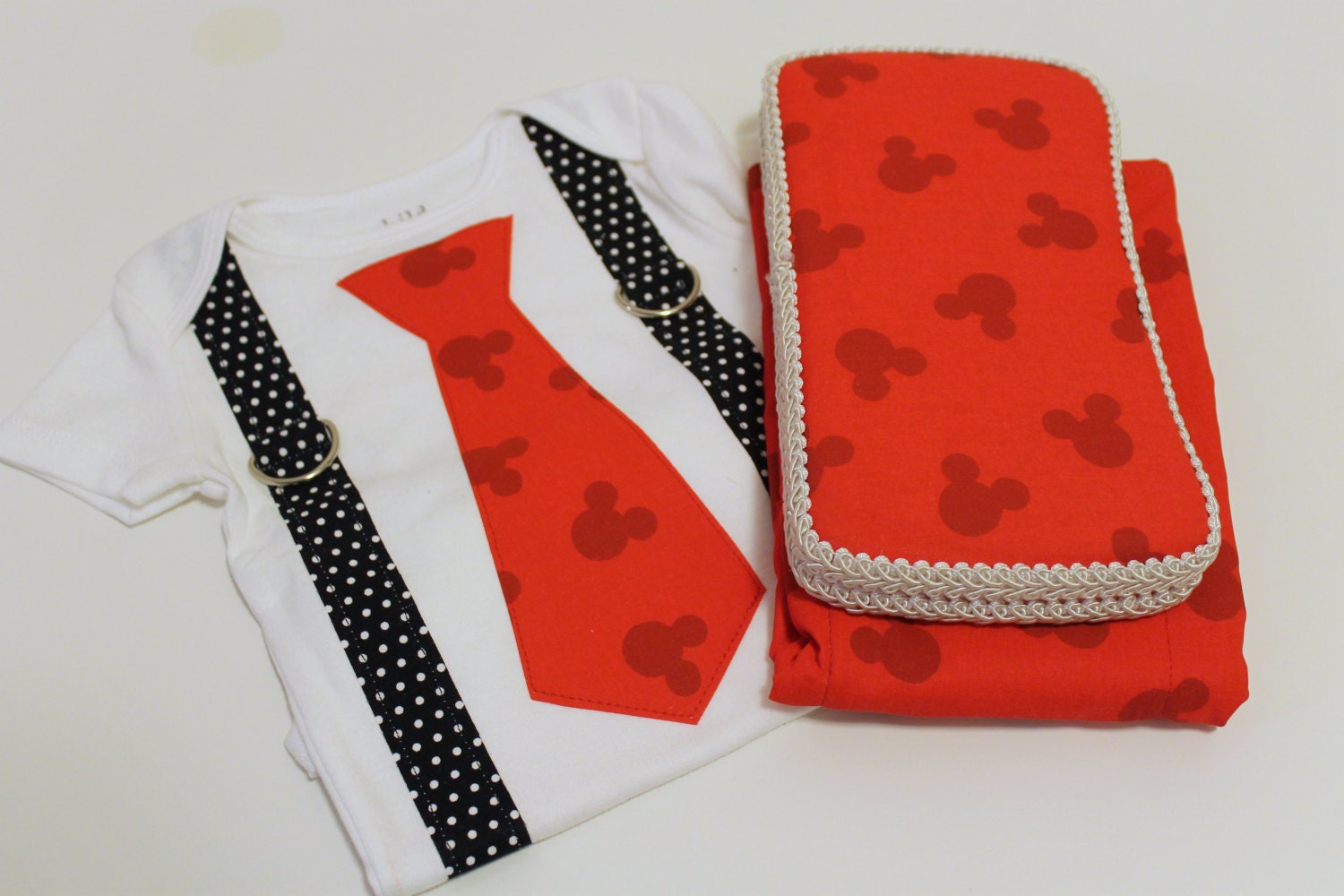 Mickey Mouse Baby Gift Set