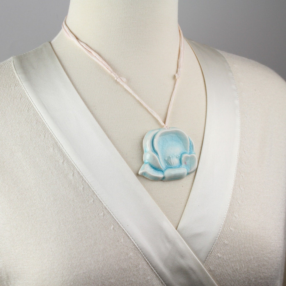 Aqua Crackle Porcelain Tsubaki Ceramic Necklace