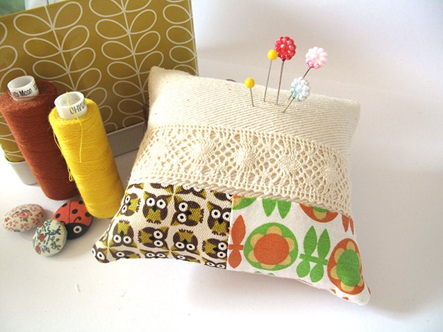 Owl and retro floral Pin Cushion with vintage lace