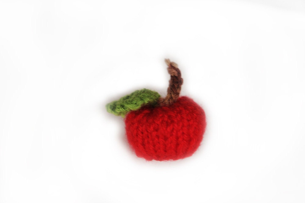 Knitted Apple Brooch