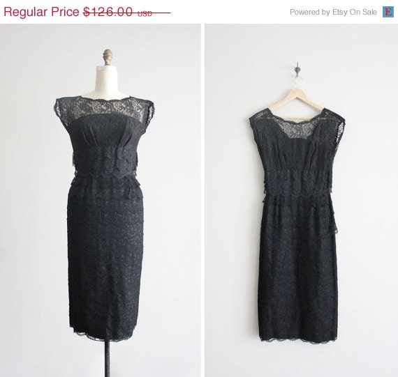SALE 25% OFF black lace dress / 1960s lace dress / small lace dress