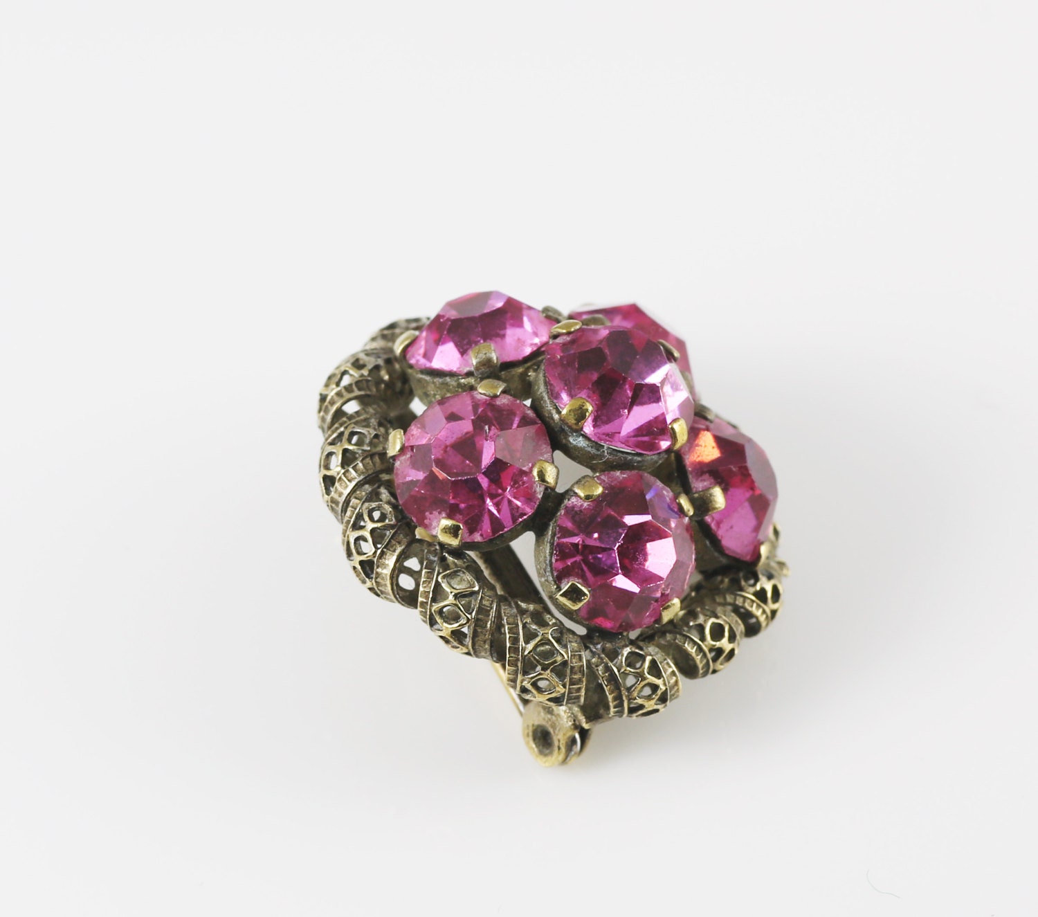 Glass And Filigree Vintage Brooch