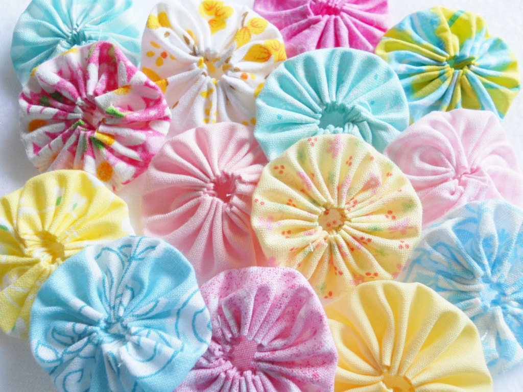 Fabric Flowers Hair Clip 25 Cupcake Pink Yellow Aqua  Bobby Pin Barrette Ponytail Card Making Scrapbook YoYo Quilt Headband Embellishment