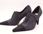 1990s Spiegel booties 90s grey pointed heels Size 7 lace up ankle boots Vintage shoes