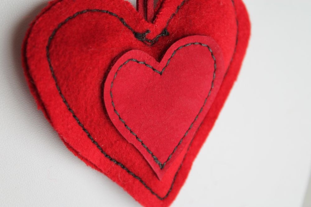 Red Heart, cashmere fabric, Charm. Karolina Stachowicz.
