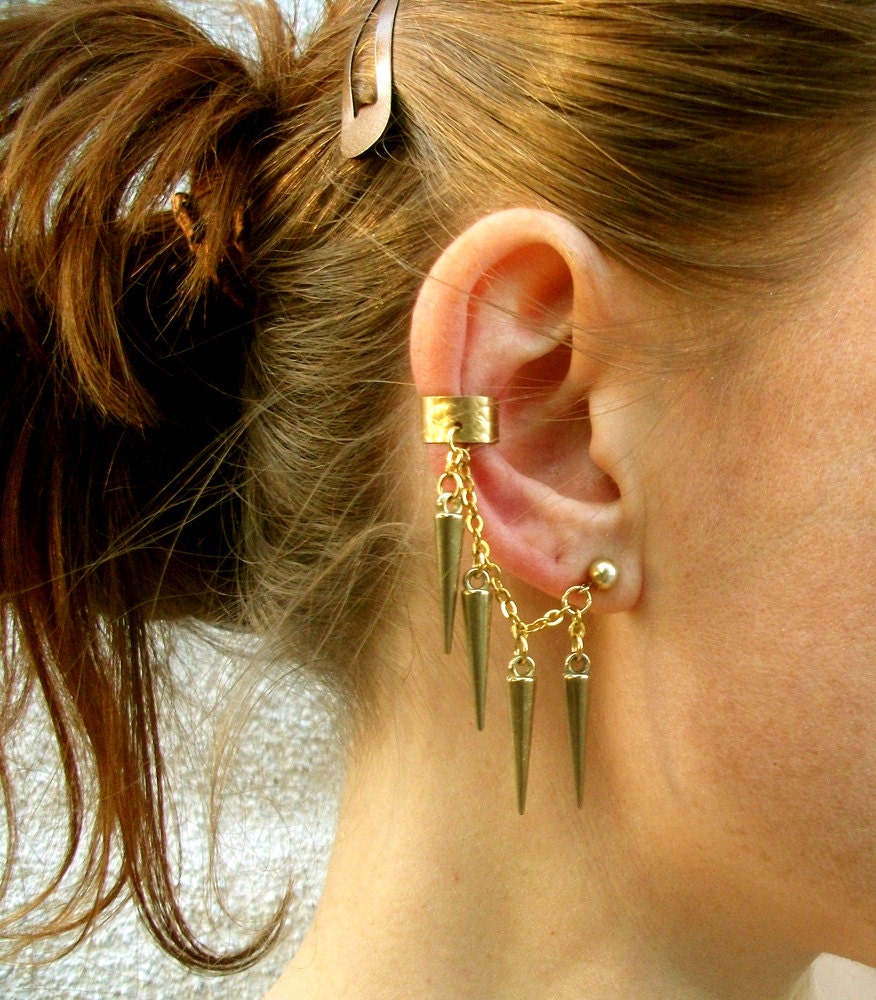 Goldie Spike Ear Cuff  / Free US Shiping