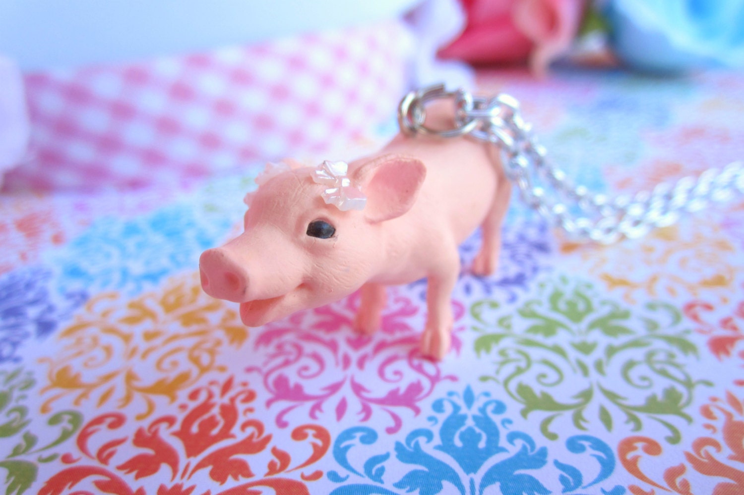 Little piglet necklace