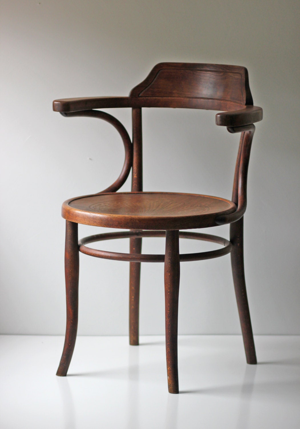 marked Thonet cafe bistro bentwood chair