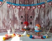 Vintage Circus/Carnival Happy Birthday & Name Banner, Photo Prop Il_170x135