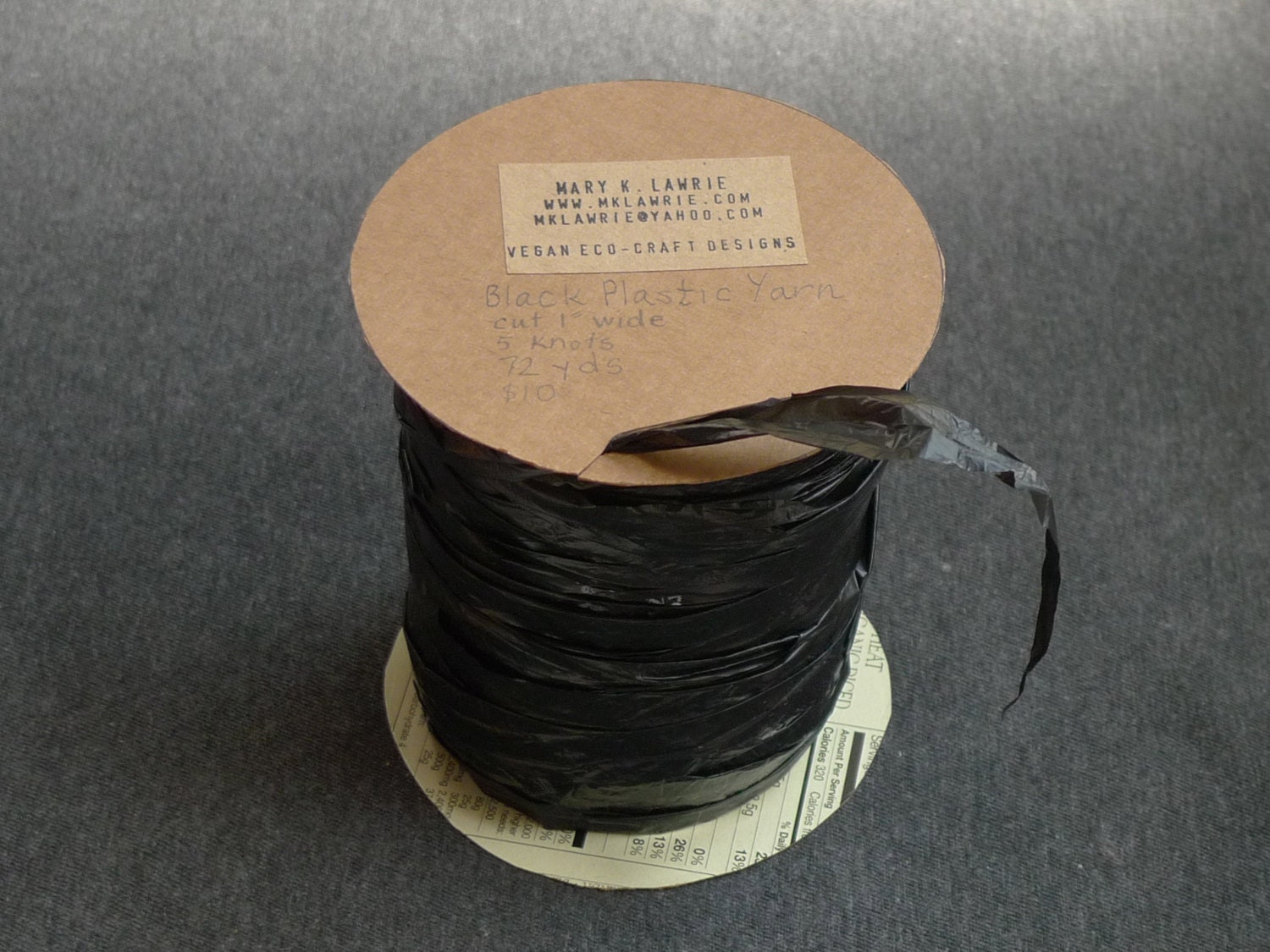 Upcycled Plastic Bag Yarn, Black