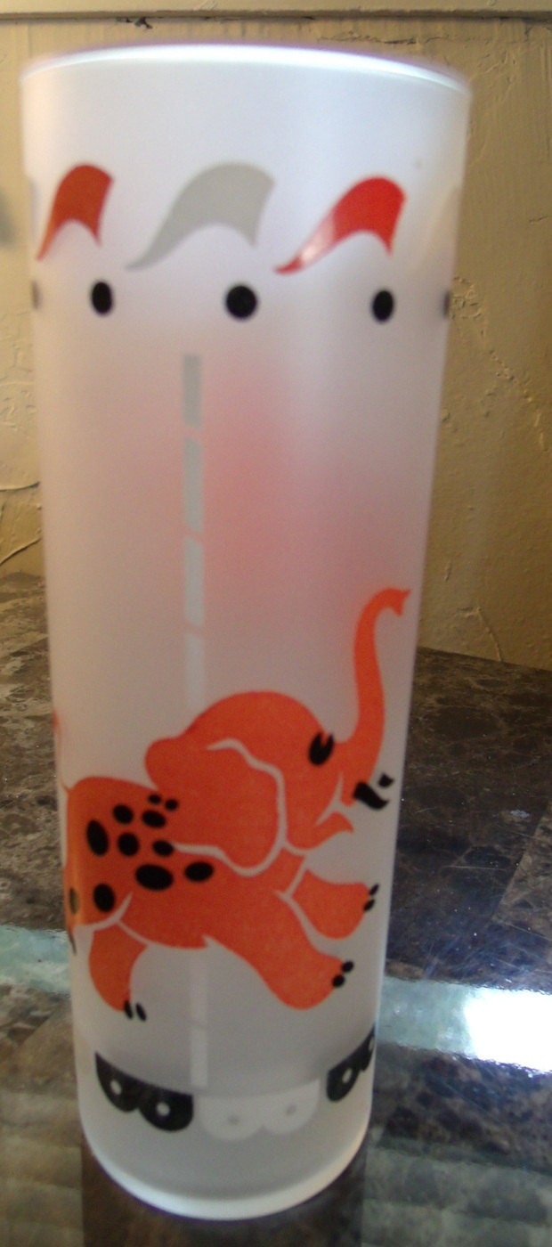 Single Libbey Carousel Elephant Tumbler