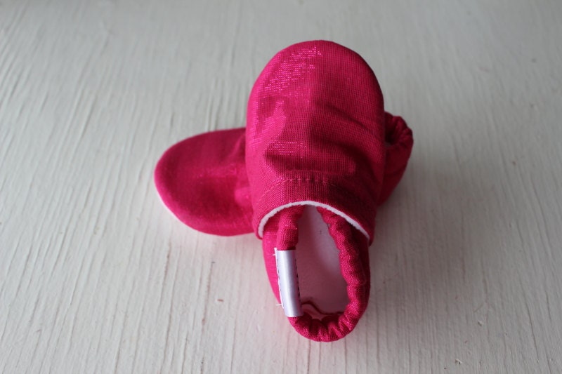 Baby booties girls Slippers Crib Shoes Infant newborn Soft Soled Shoes Sparkly Fuschia Pink Raspberry Sateen non slip SWAG shower gift