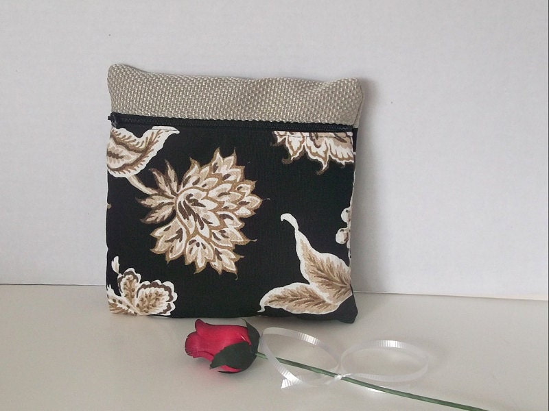 Cute Makeup Bag . Cute Makeup Organizer , Cosmetic Bag , Black Floral Print Clutch , Purse Organizer , Seaside Bag
