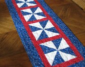 Fireworks Pinwheel Tablerunner