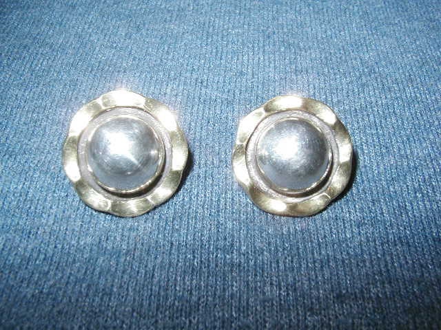 925 Sterling Silver w/Gold Outer Scalloped Circle Pierced Earrings 10.9 grams