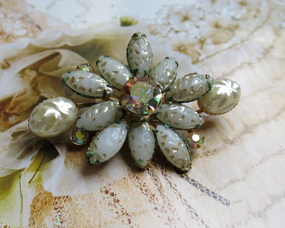 Vintage Chippy Glass Pearl and AB Rhinestone Brooch