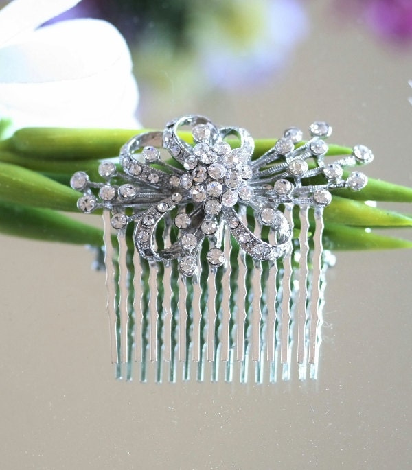 Wedding Hair Comb, Vintage Hair Comb, Vintage Style, Vintage Wedding Hair Piece, Rhinestone Hair Comb, Bridal Hair Accessory