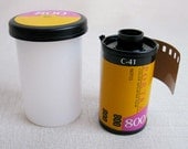 Expired Photography Film: 1 Roll 35mm Kodak Portra Color Negative Film, 36 Exposures, 800 ASA Speed, Sealed in Original Package