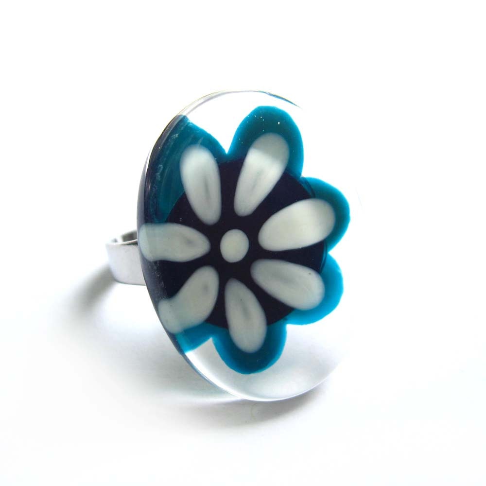 Flower teal and white ring - hand painted glass -