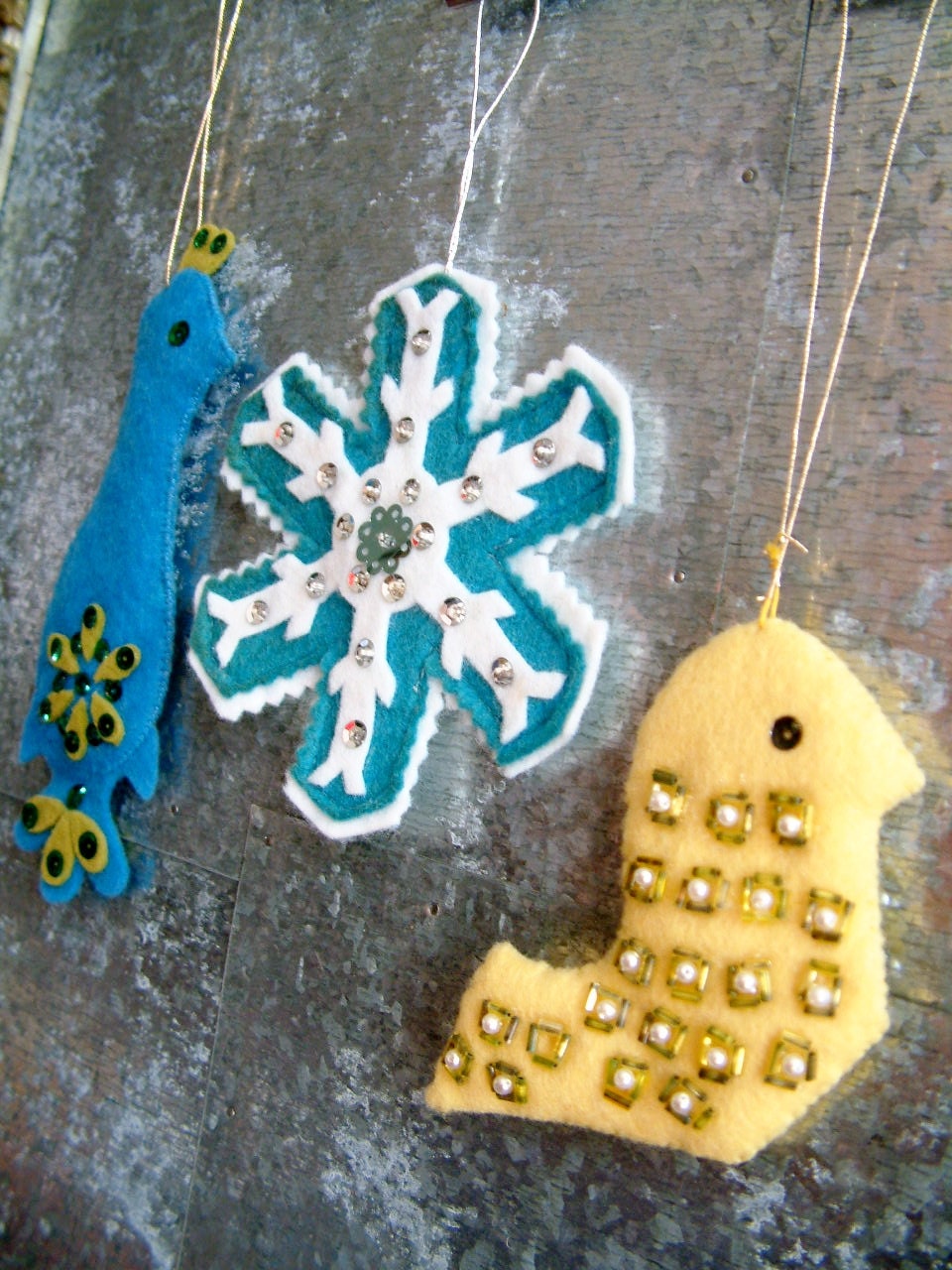 Vintage 1960s Felt Christmas Ornaments Beaded, Sequined Felt Bird Ornaments, Mod Christmas Holiday Decorations for Tree