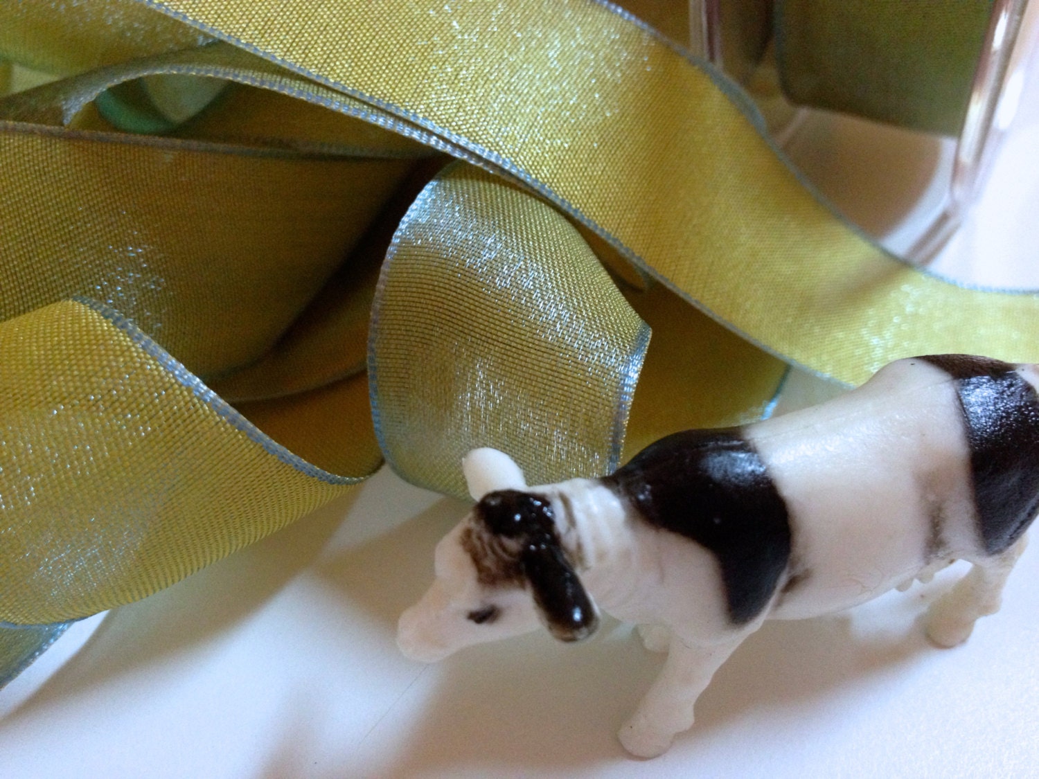 Ribbon, "Baby Blueberry"