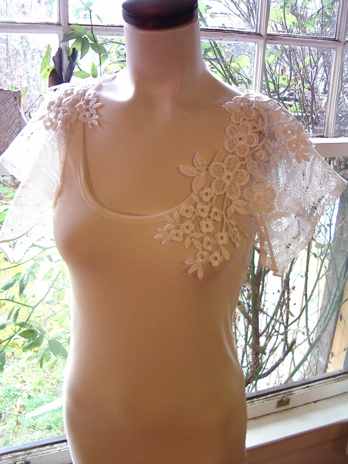 boho lace top french vanilla flowers blouse shirt  tunic vintage inspired small medium large hankietankie hankie tankie