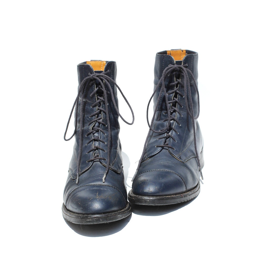 size: 8 Navy Blue Leather Ankle Boots