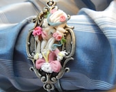 Custom Sculpted Jewelry from Moninesfaeries