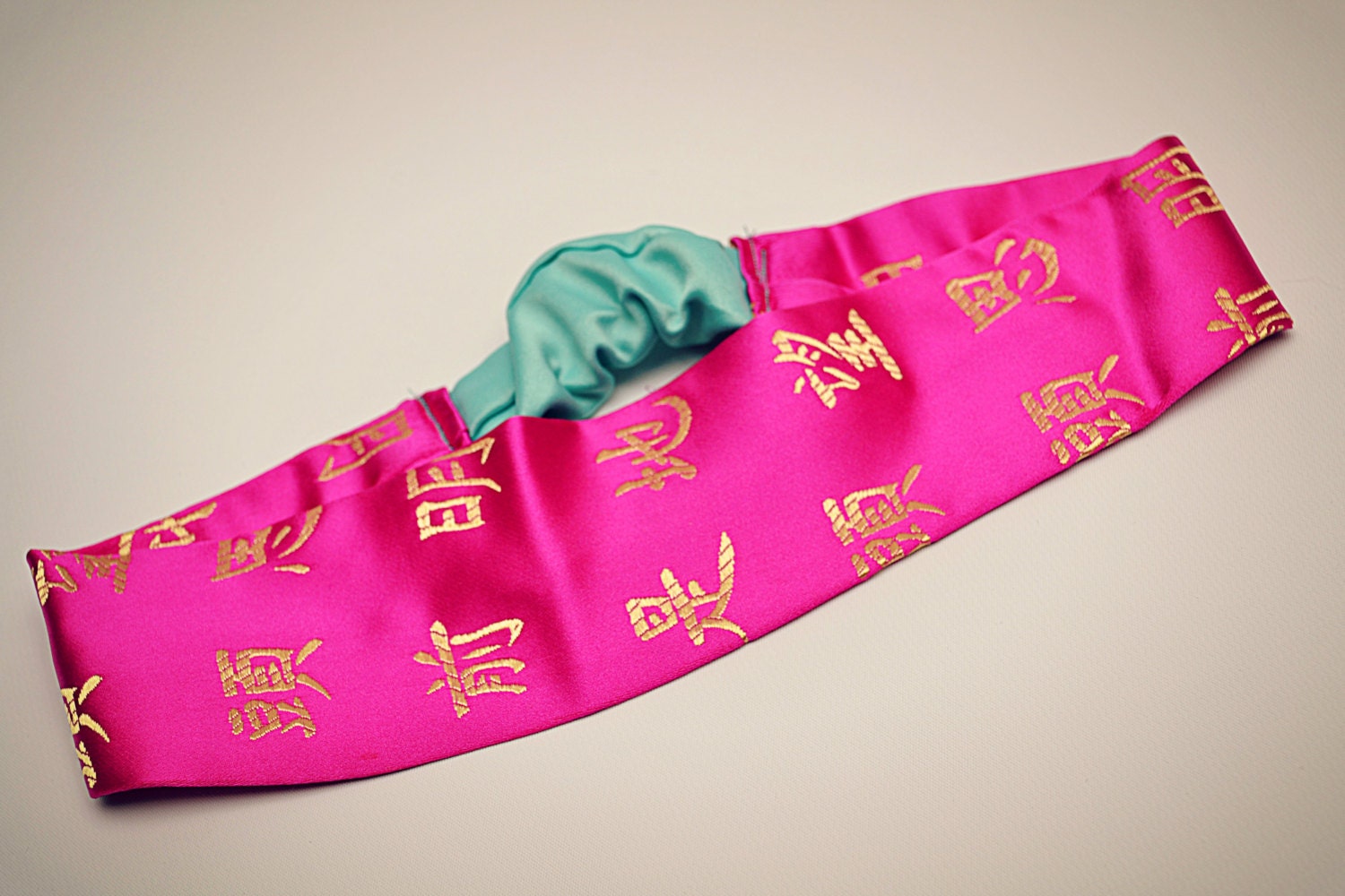 Pop of Pink ORIENTAL EXPRESS