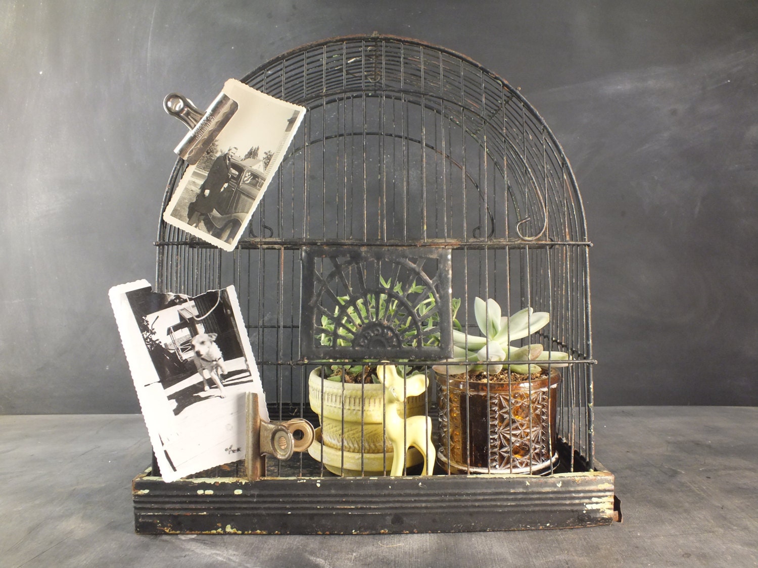 Lovely Old Art Deco Rusty Chippy Paint Metal Crown Bird Cage