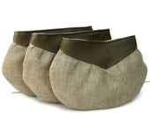 bridesmaid clutch set // natural rustic burlap - dark brown vinyl // set of 3 // barn wedding - bridesmaids gift