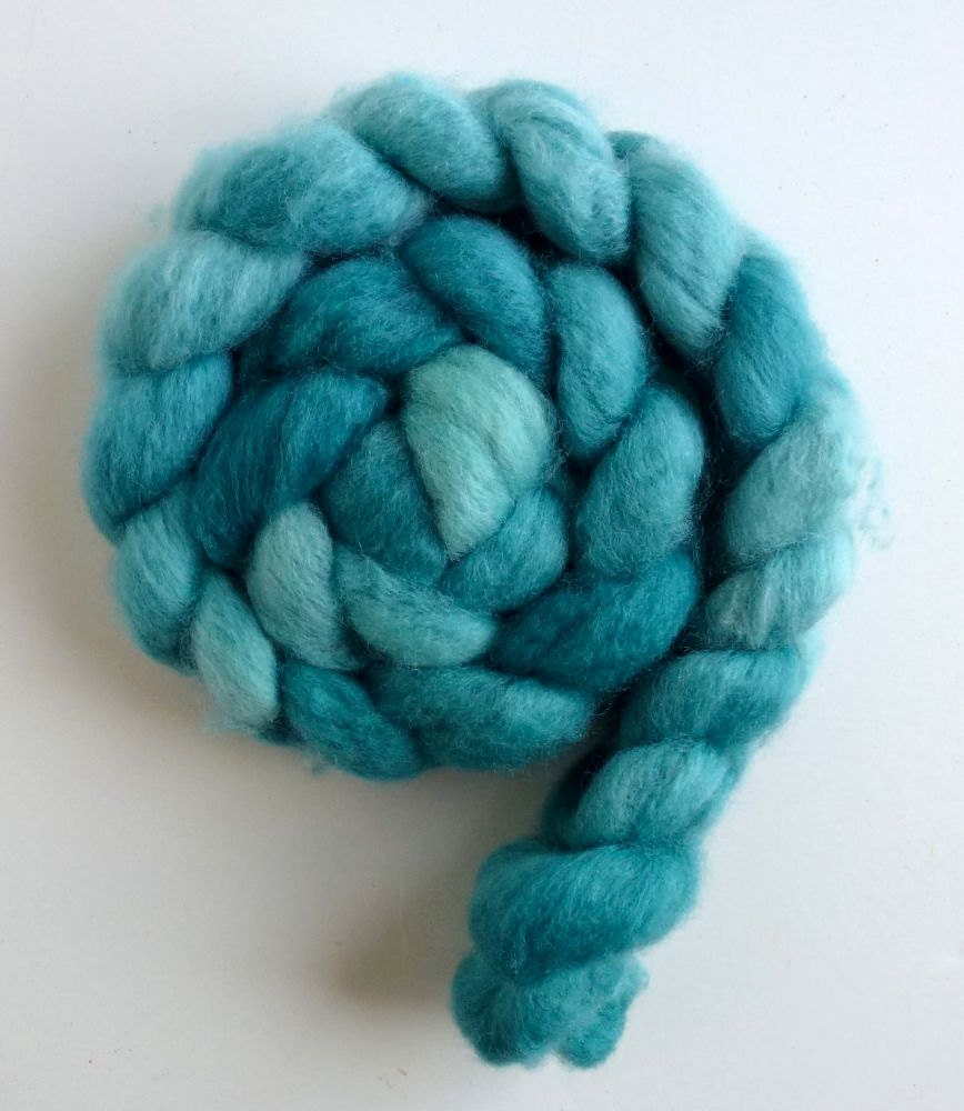 BFL Wool Roving - Hand Painted Spinning or Felting Fiber, Blue Mint