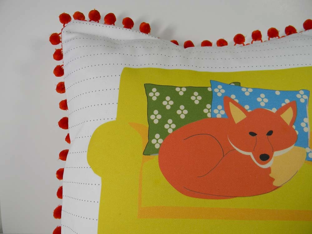 DIY Pillow Panel - Fox with pillows