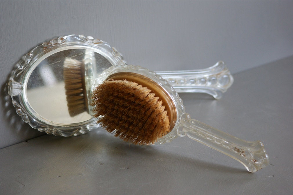 Vanity Mirror & Brush Set