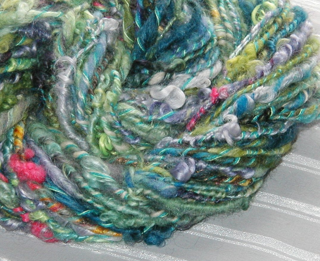 Bright Garden handspun yarn with lincoln, shetland and wenselydale locks