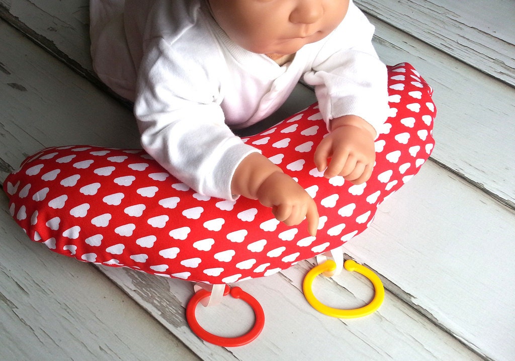 Luna Tummy Time Pillow, Tiny Clouds