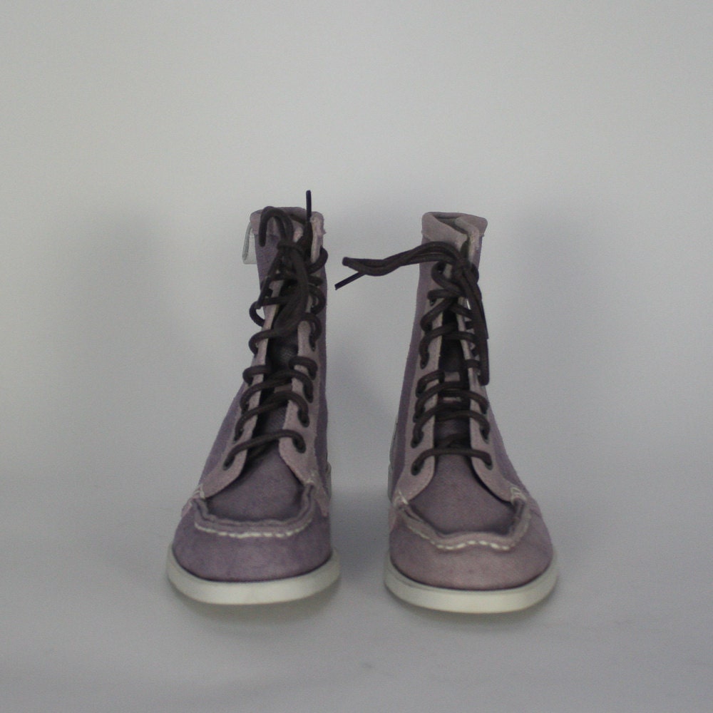 vintage lavender deck shoes / boat shoes / high top / lace up