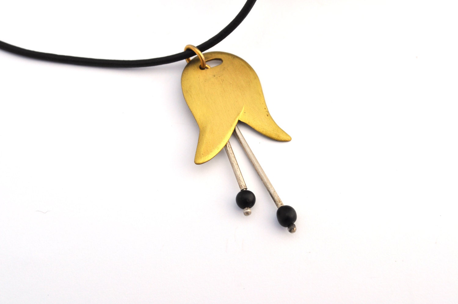 Brass Flower Necklace, Brass Jewelry, Floral Necklace, Spring Jewelry, Everyday Jewelry