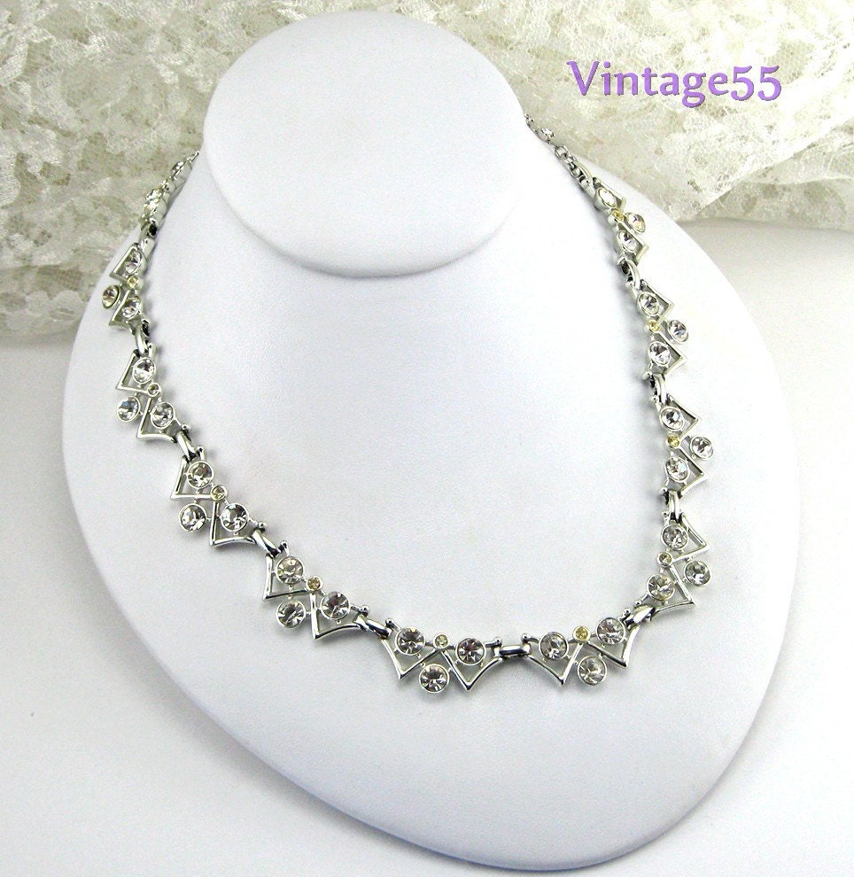 Vintage Necklace Retro Rhinstone Collar Silver tone