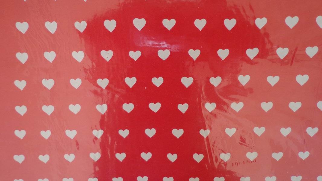Vintage Gift Wrap Valentine Theme 1980s Wrapping Paper 2 Sheets NIP-Simply Hearts